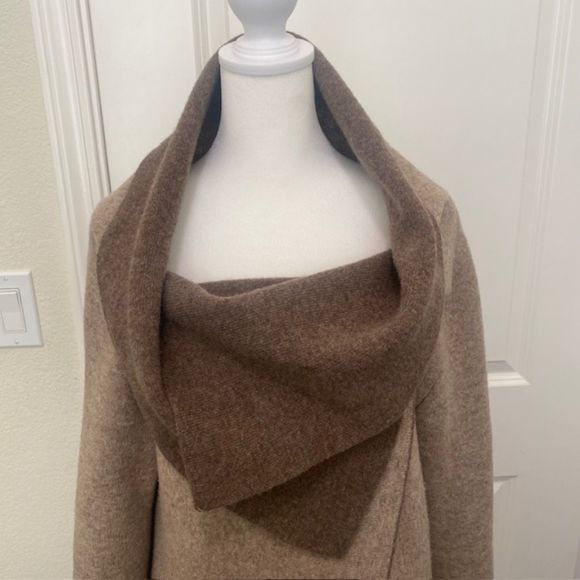 Beautiful Chiaramente Wool Blend Sweater Sz L Made in Italy - Picture 2 of 12